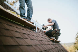 Local Roofers in Elk Mountain, WY